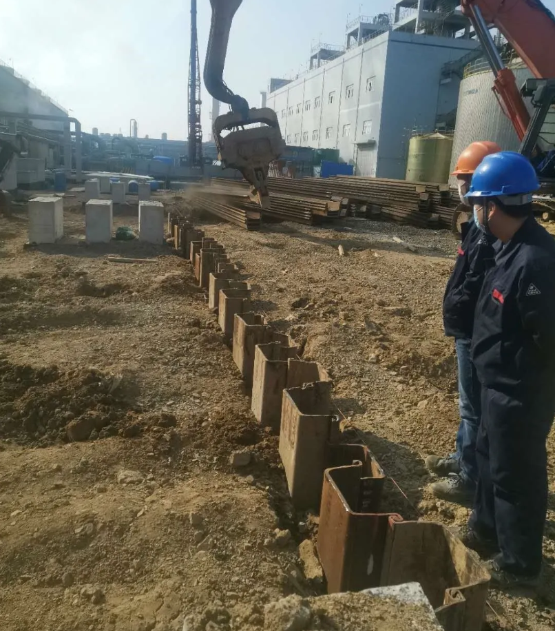 青島地鐵1號線機電系統(tǒng)安裝以及海灣化學(xué)項目順利復(fù)產(chǎn)復(fù)工